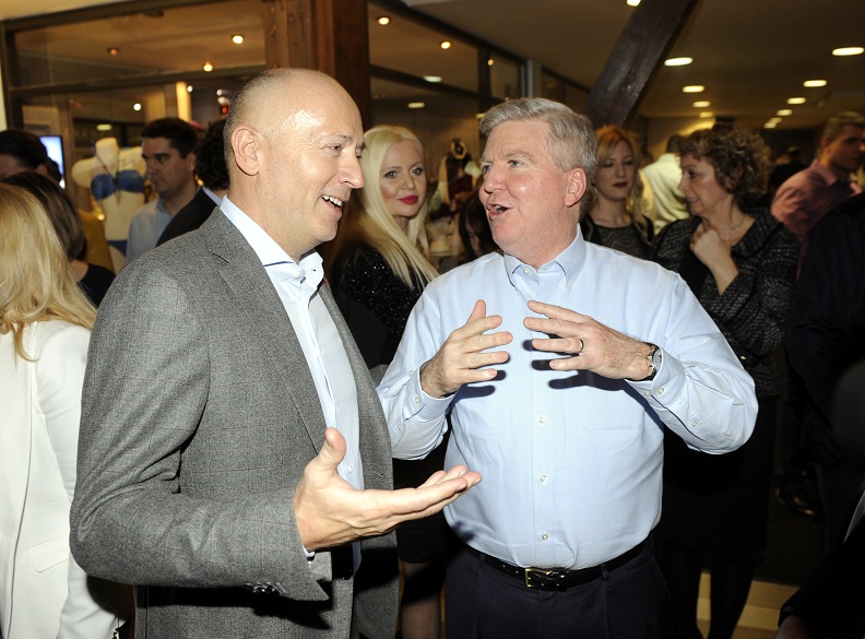 Траже излаз из кризе